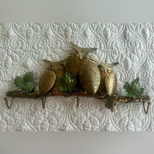 Vintage metal owl family wall hook